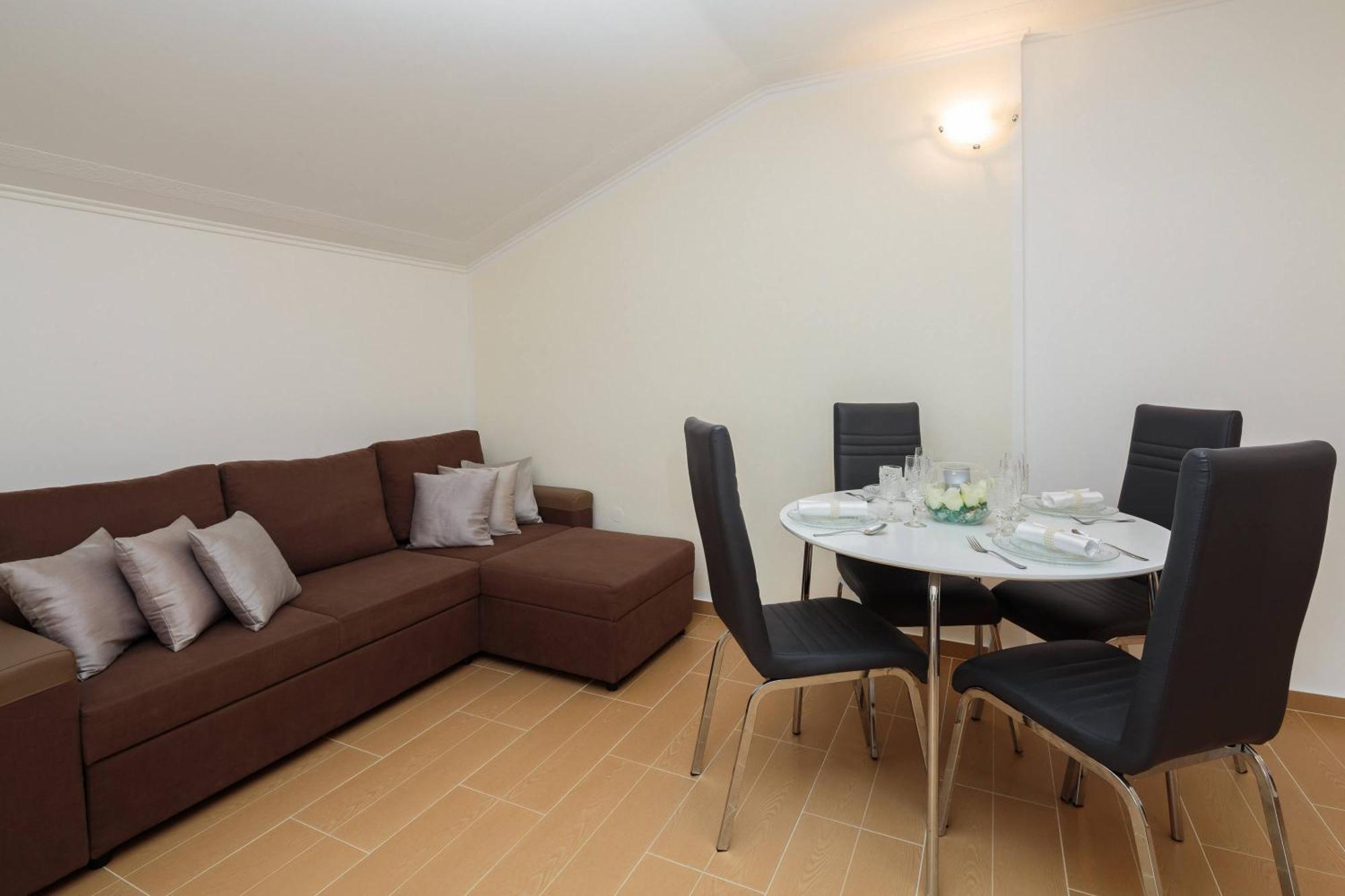 Apartment Krzelj Trogir Exterior photo
